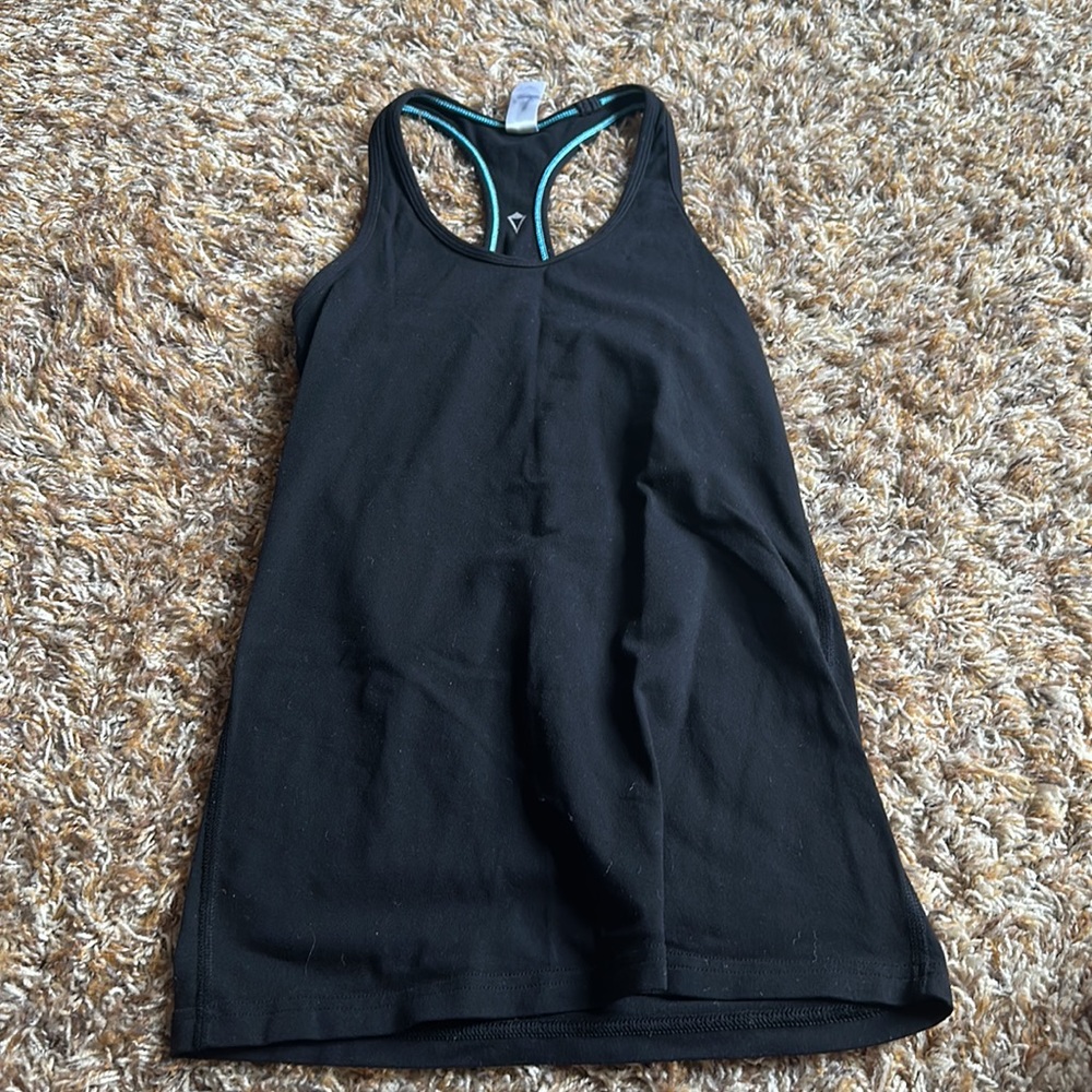 Ivivva black athletic tank top